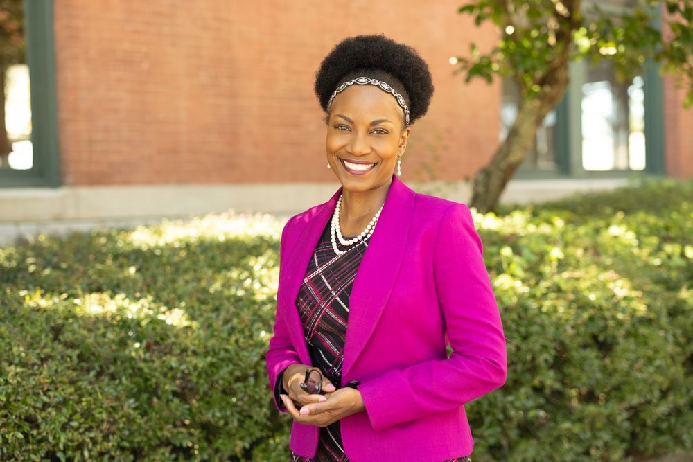 Photograph of Superintendent Dr. Avis Williams